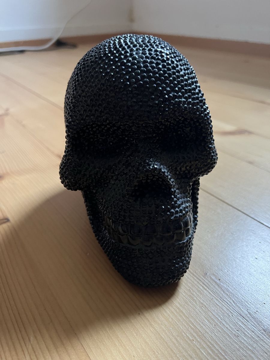 Sculture & Statue: Totenkopfskulptur – Usato da Winterthur venduto da Meier7273