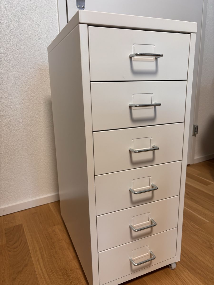 Cassettiere: Helmer IKEA – Usato da Oensingen venduto da Jamie21399