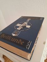 Krankenpflege Buch antik