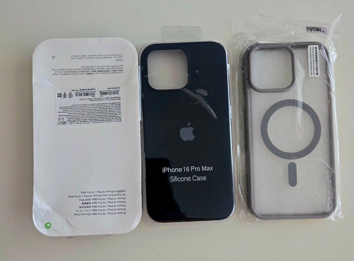 Apple Cover & Protezioni schermo: 3 x Case Cover iPhone 16 Pro Max – Usato da Riedt b. Erlen venduto da 63ak