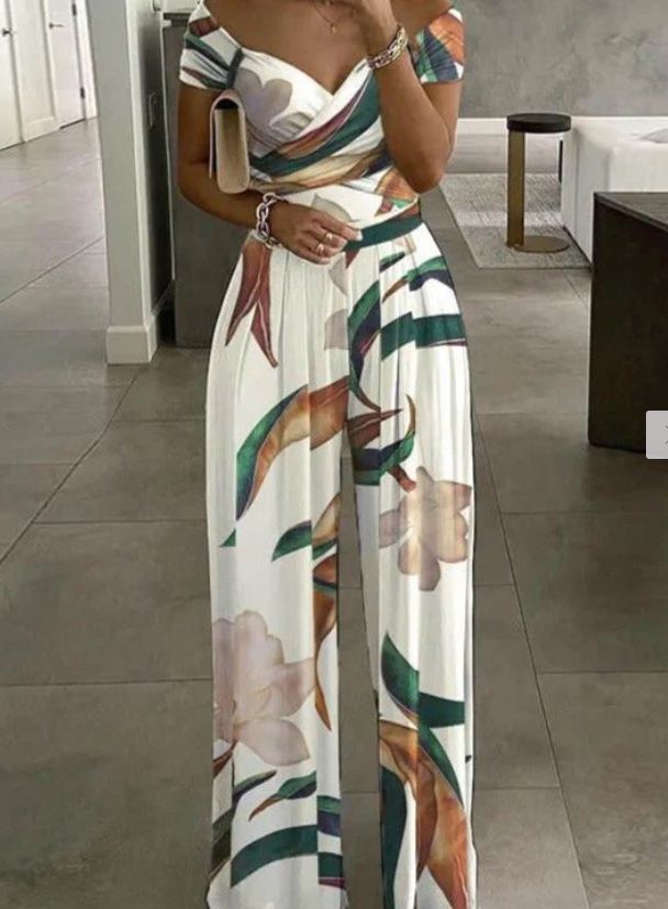 Tute: Jumpsuit Grösse M/L NEU – Nuovo (secondo la descrizione) da Glattbrugg venduto da riseca