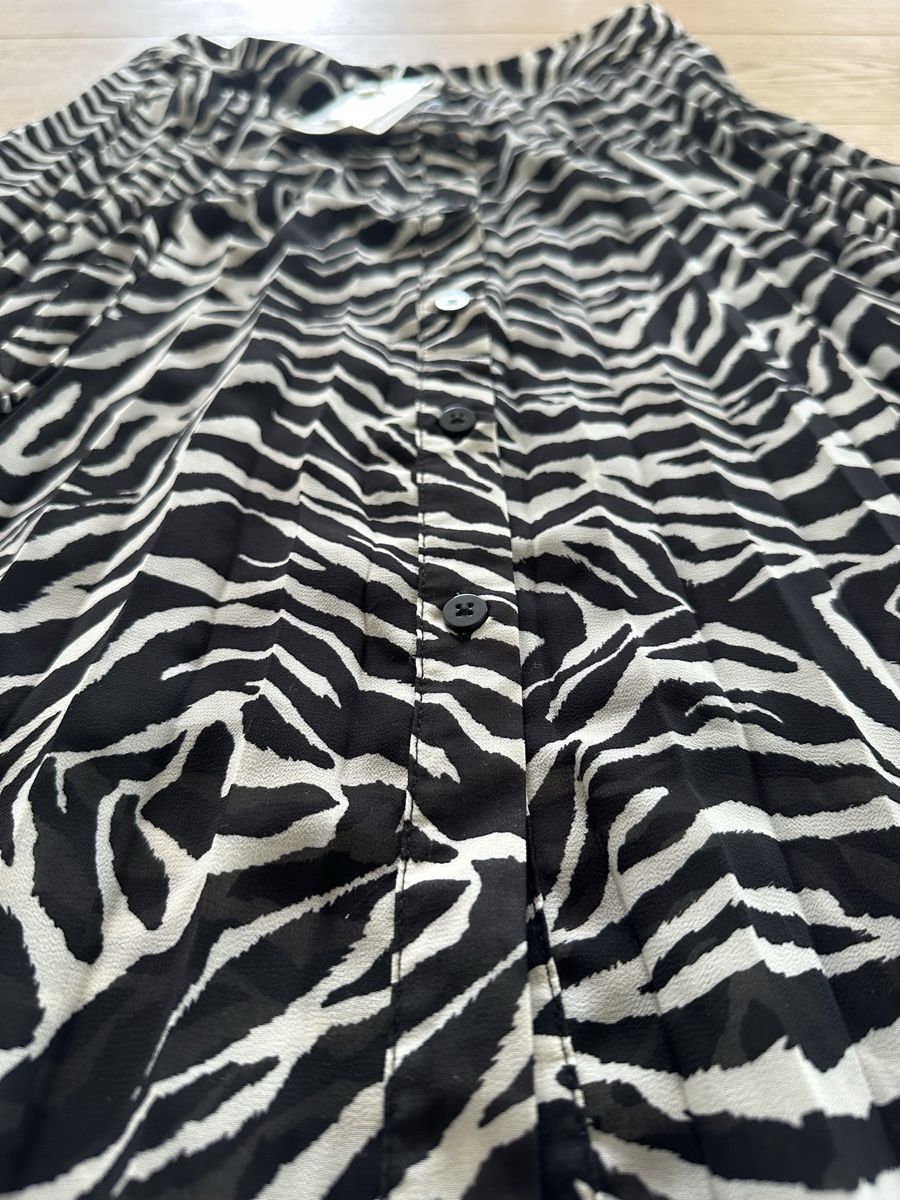 Bershka Gonne: Zebra Print Midi Skirt - Size S – Nuovo e nell'imballaggio originale da Zürich venduto da ant_r6f8 1