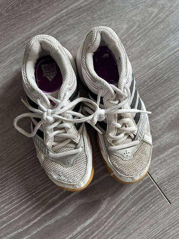 Scarpe da uomo: Sportschuhe  – Usato da Oberflachs venduto da zoe_st77