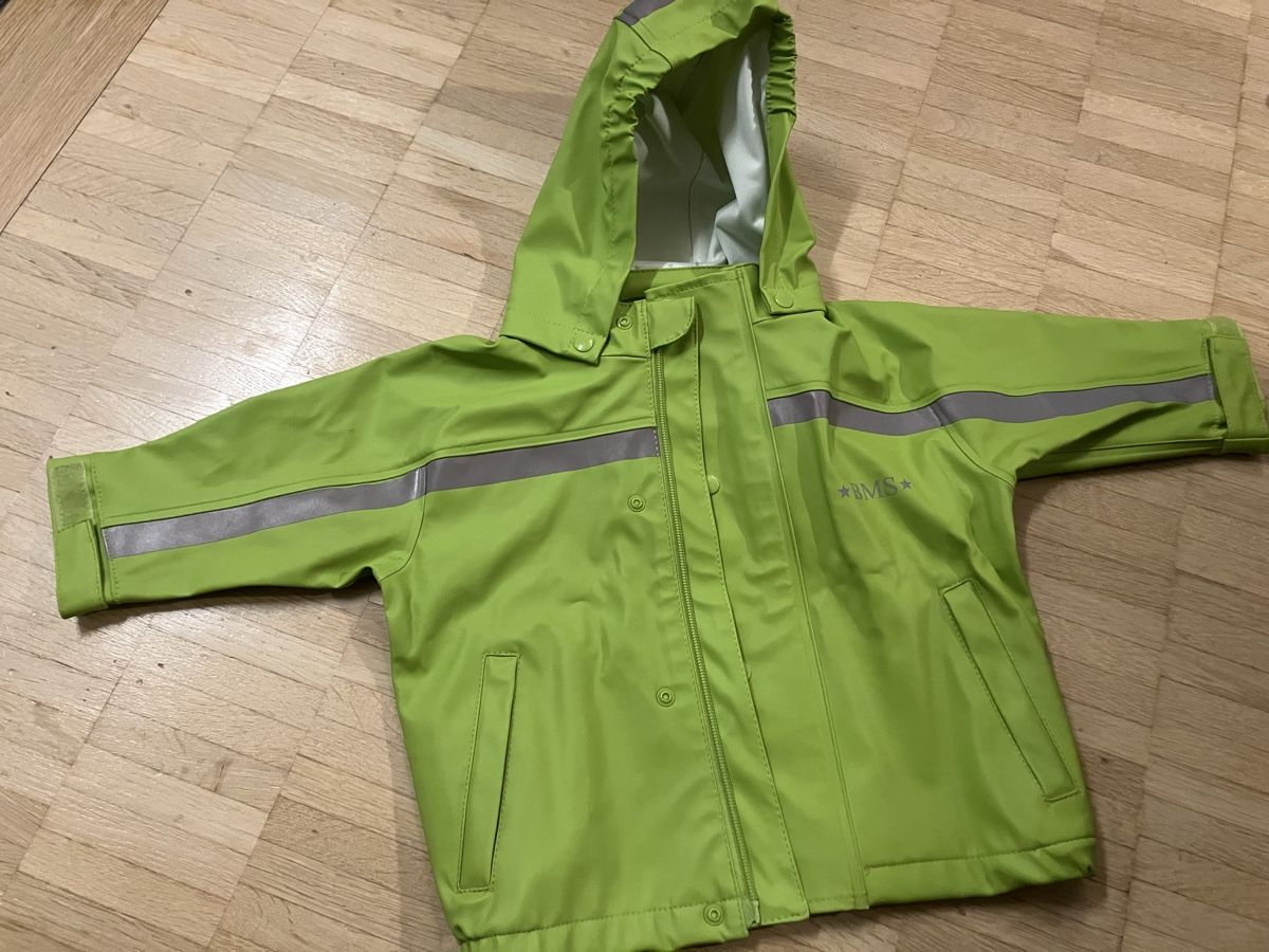 Giacche: BMS Regenjacke grün, Gr. 80 – Usato da Basel venduto da Lillybeth