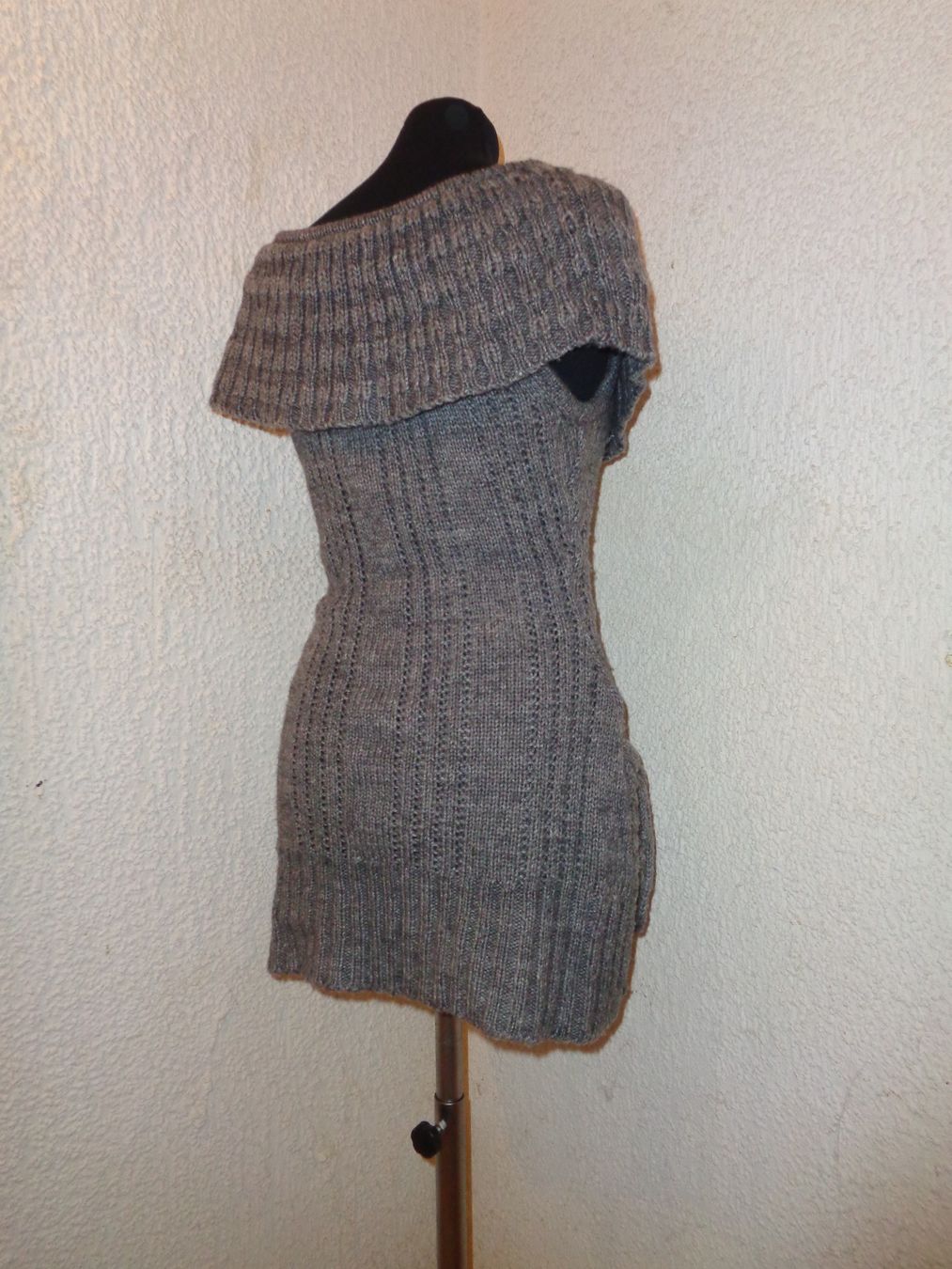 Kleider: Robe en tricot grise, S – Gebraucht aus La Chaux-de-Fonds von Shana_aaa 2