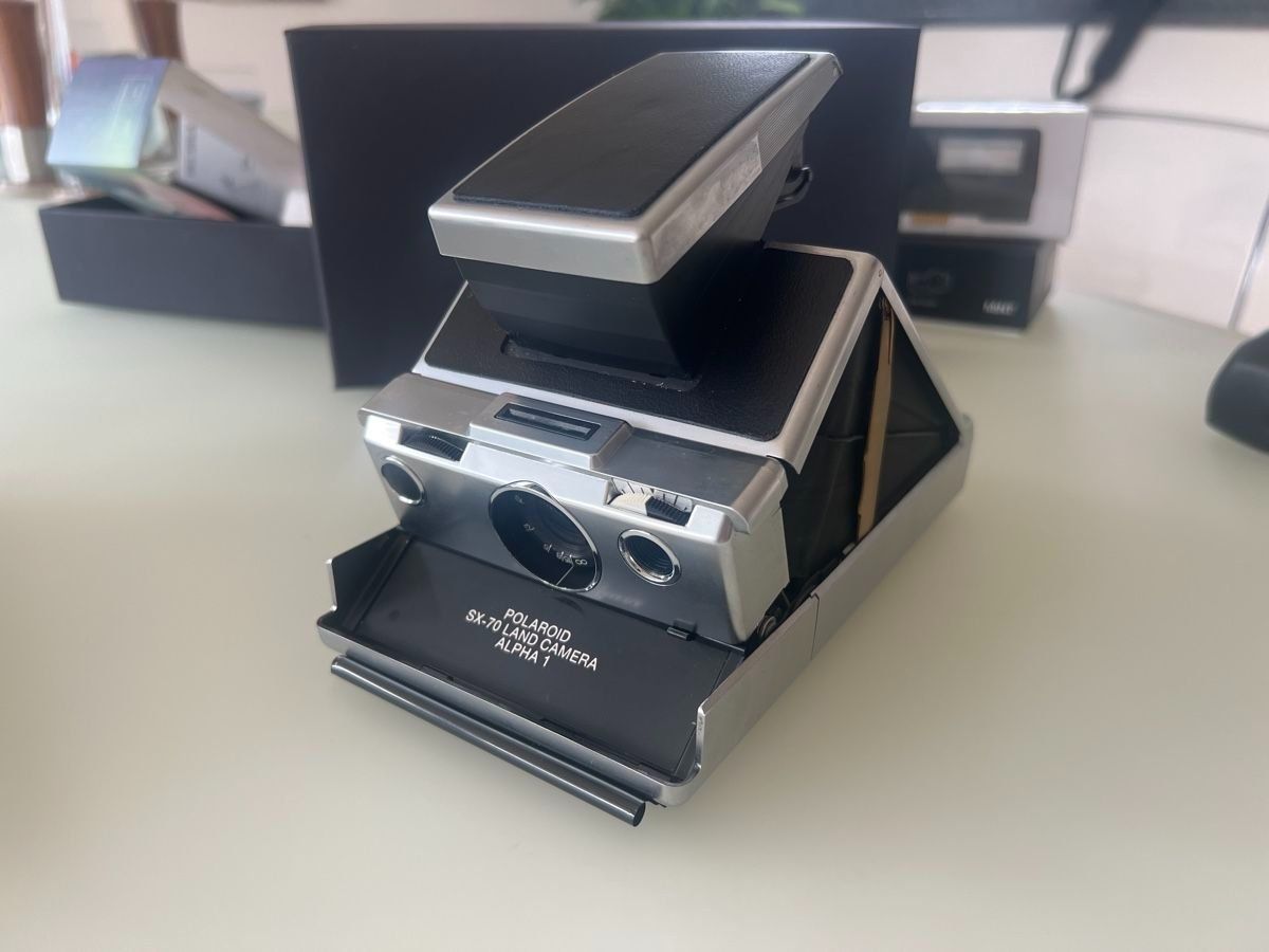 Polaroid Fotocamera: Mint Polaroid SLR670-S – Nuovo (secondo la descrizione) da Suhr venduto da City_Light