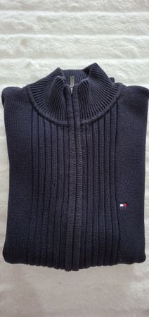 Pull Tommy Hilfiger bleu marine zippé, Taille XL