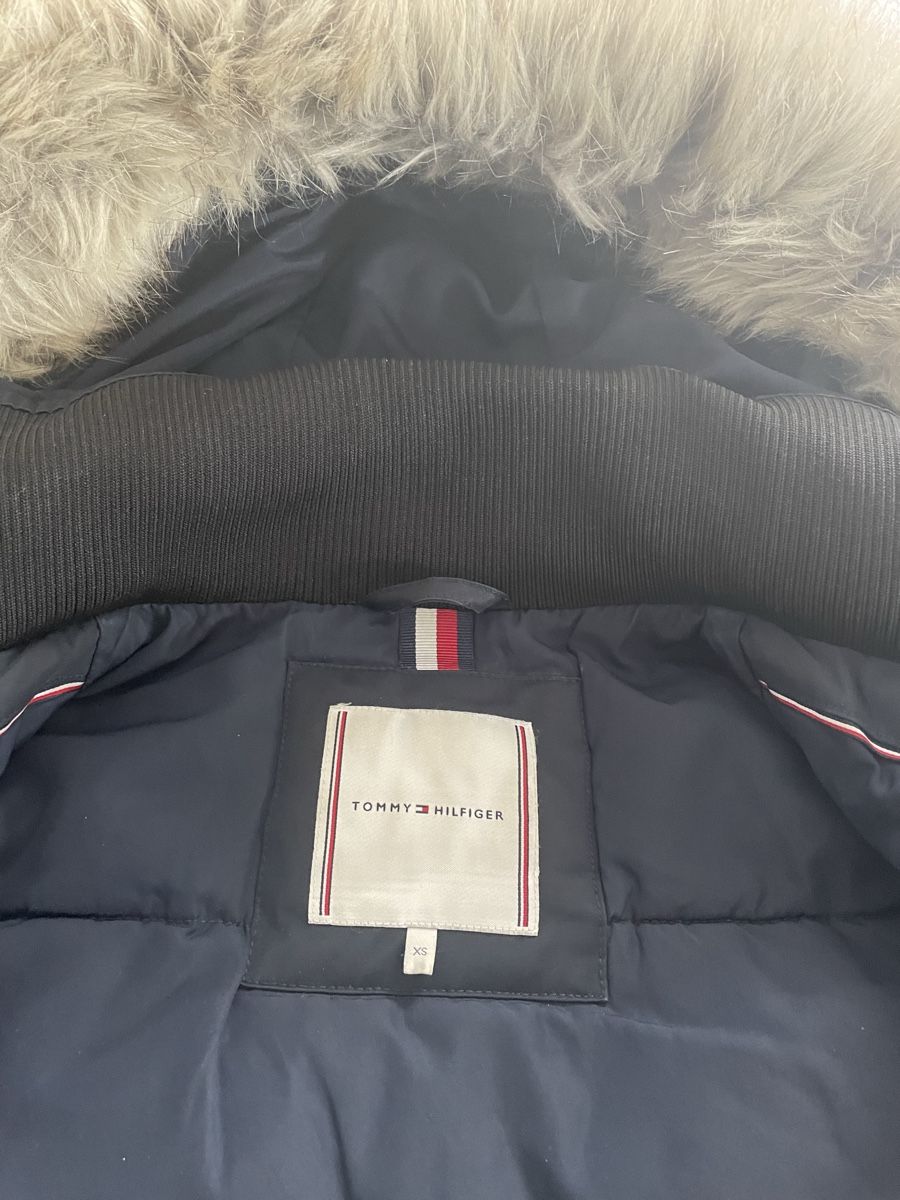 Tommy Hilfiger Mäntel: Parka Hilfiger xs – Gebraucht aus Zollikofen von ballspielerb1 4