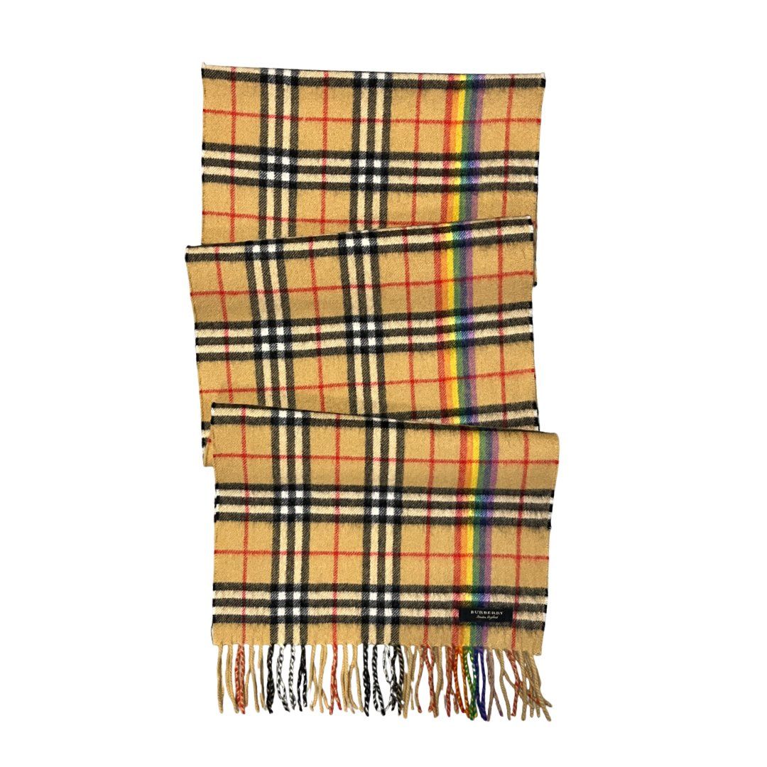 Burberry Foulard & Sciarpe: Vintage Burberry Scarf X Rainbow – Usato da Chamoson venduto da Sapoloshop
