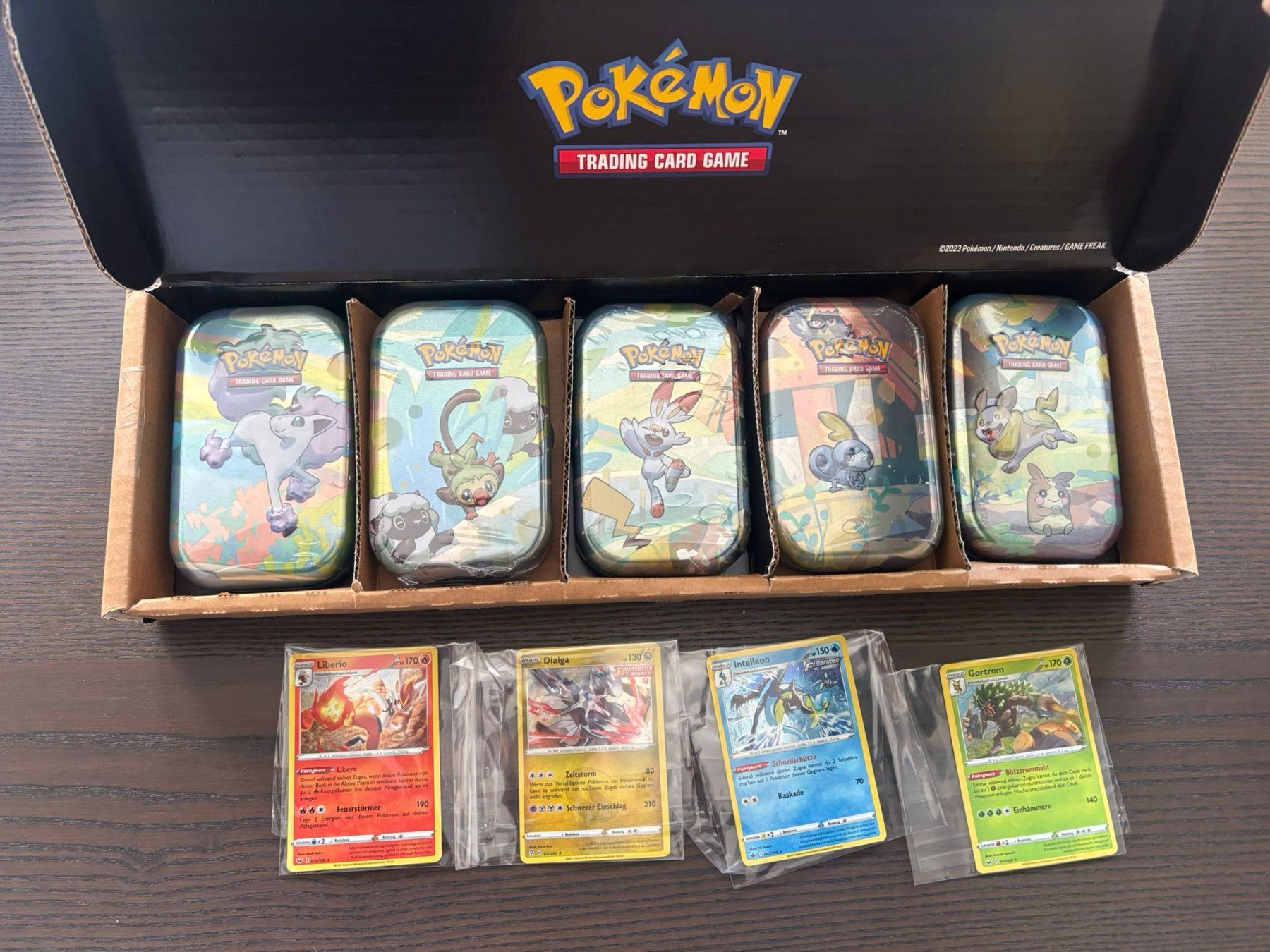 Pokémon Carte collezionabili: Pokemon Galar-Kumpel 5er Mini-Tin Box DE – Usato da St. Gallen venduto da KantoKarten 1