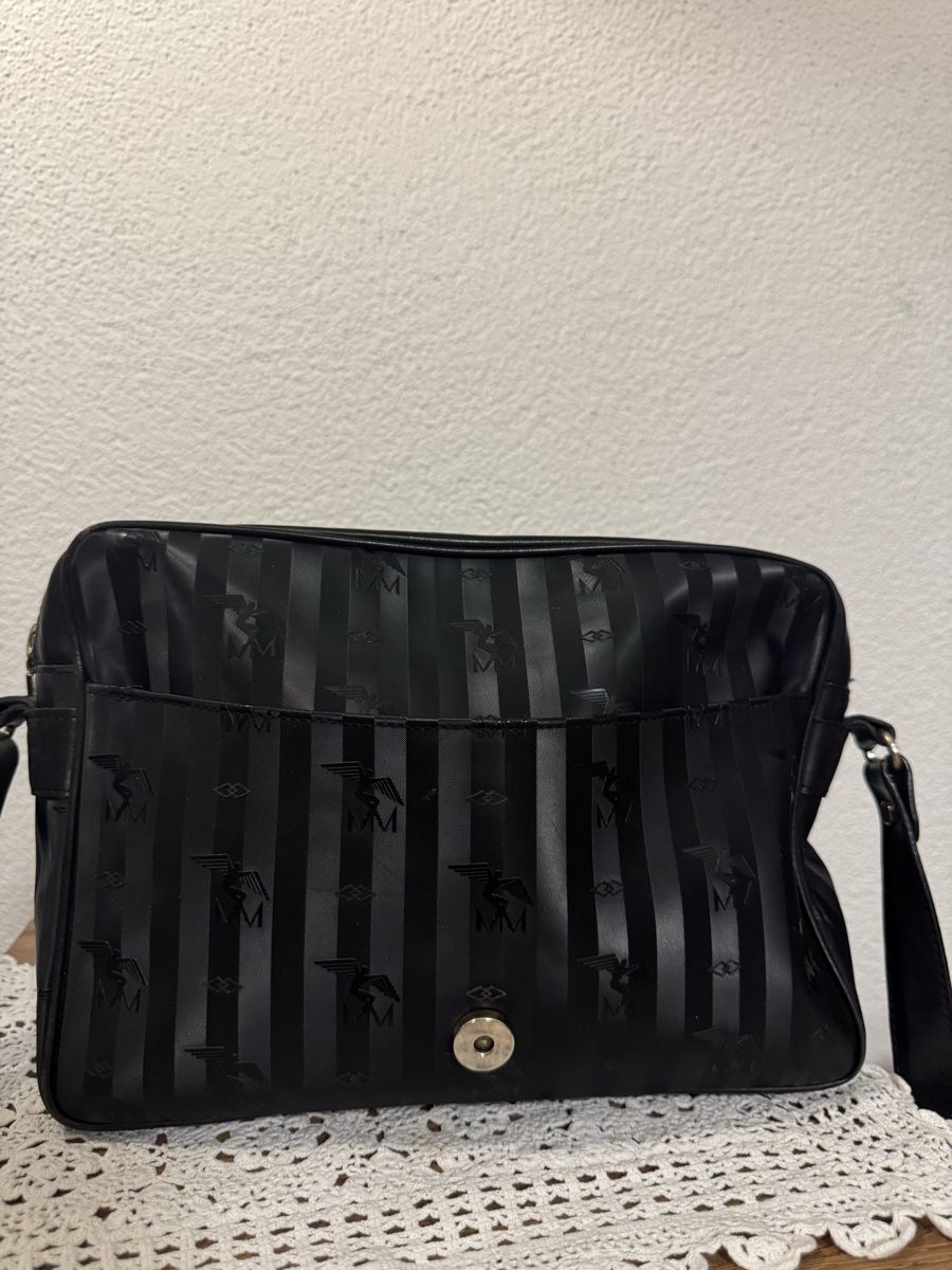 Maison Mollerus Borse da donna: Maison Mollerus Schultertasche Schwarz – Usato da Reiden venduto da ram_w7hf 2