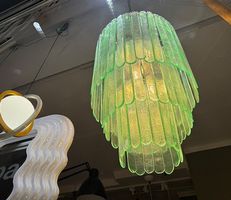 Murano Chandelier – 83 Glass Elemente