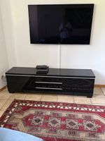 Schwarzes Sideboard