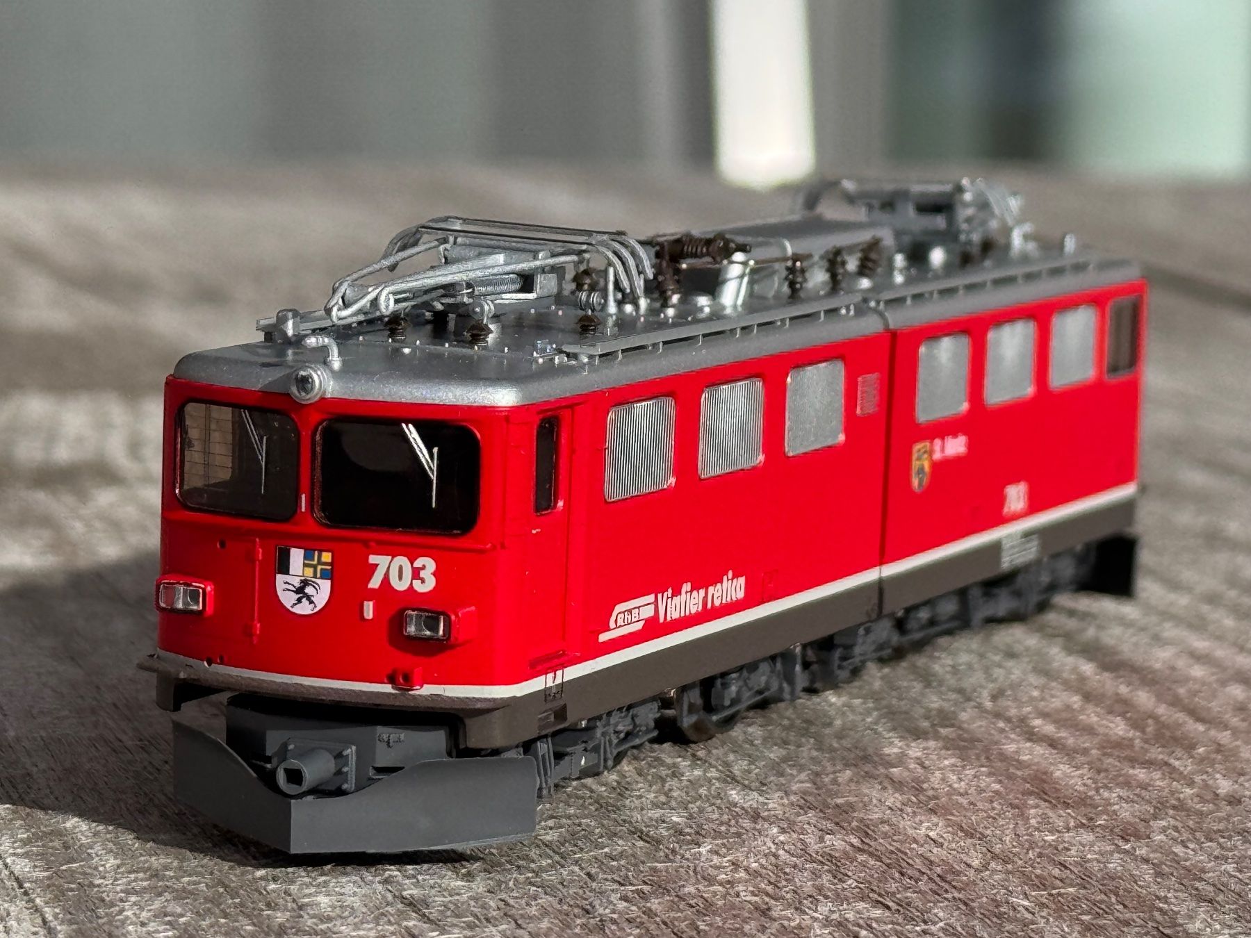 Bemo 1254 HO - Locomotive RhB Ge 6/6 II N°703 'ST. MORITZ' - État Neuf