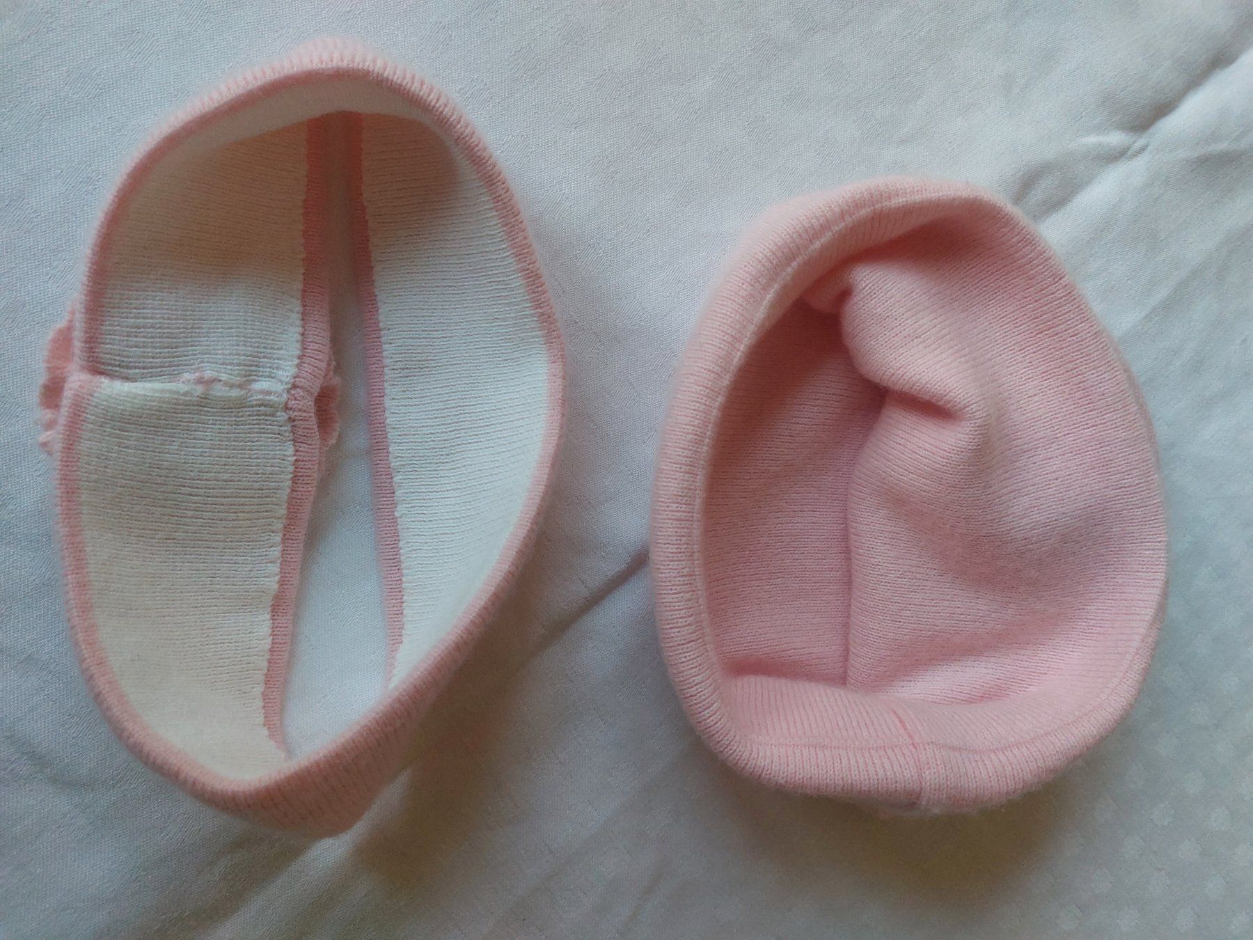 Altro abbigliamento per bambina: Medchenmütze und Streif rosa – Usato da Zürich venduto da Stenat 2