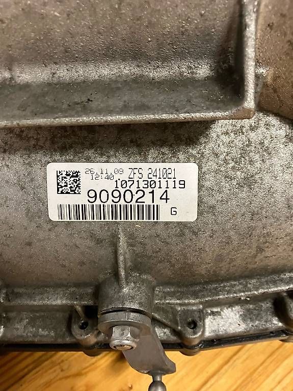 Tutti pezzi di ricambio auto: BMW Automat / Getriebe  – Usato da Horgen venduto da hurusuku51 3