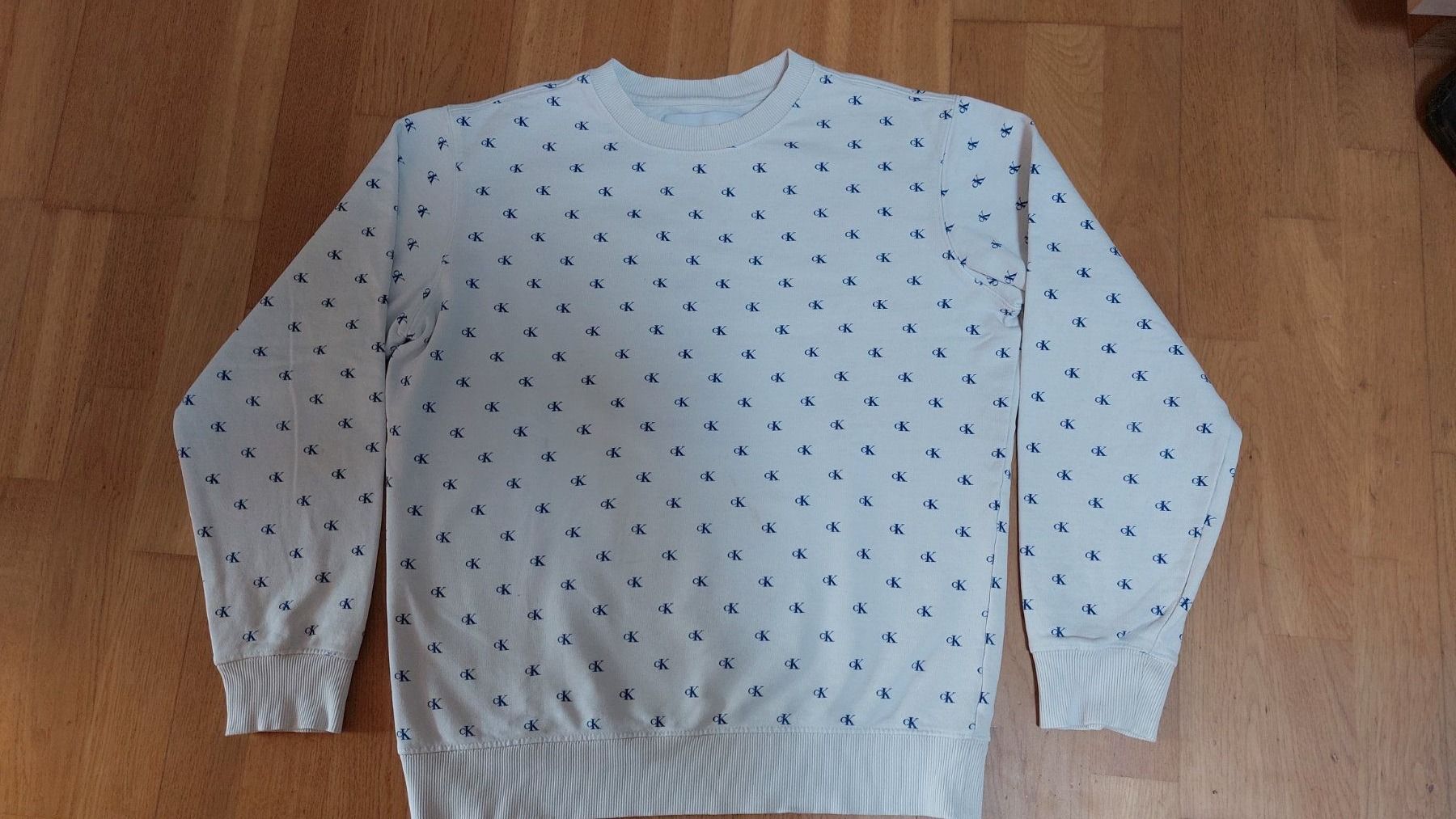 Calvin Klein Maglioni & Felpe: Calvin Klein Pullover – Usato da Niederwil AG venduto da Nioc28