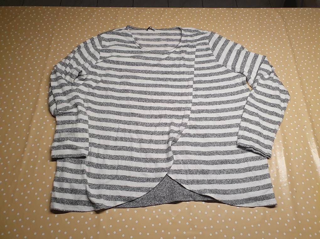 Maglioni & Felpe: Stillpullover Grösse M-(X)XL – Usato da Grosswangen venduto da Handballfee