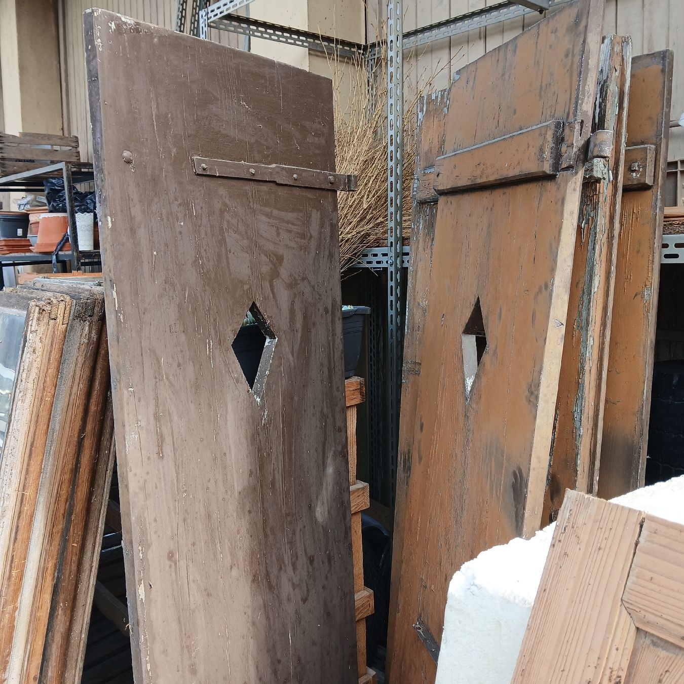 Tutte le decorazioni: Alte holzfensterladen mit Guckloch, rustikal, Deko! – Usato da Herzogenbuchsee venduto da bfa_mrd5 2
