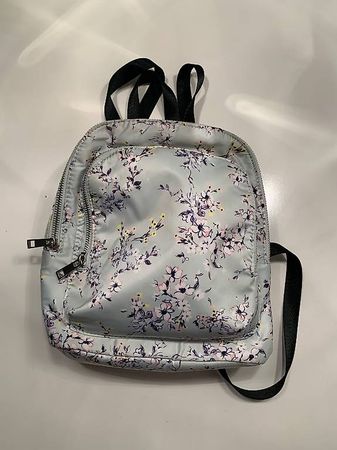Rucksack Blumenmuster