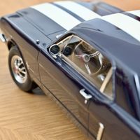 FORD MUSTANG HARDTOP COUPÉ 1965 MASSSTAB 1:18