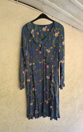 Schönes Blumenkleid blau, Tom Tailor, Gr. 36, neuwertig