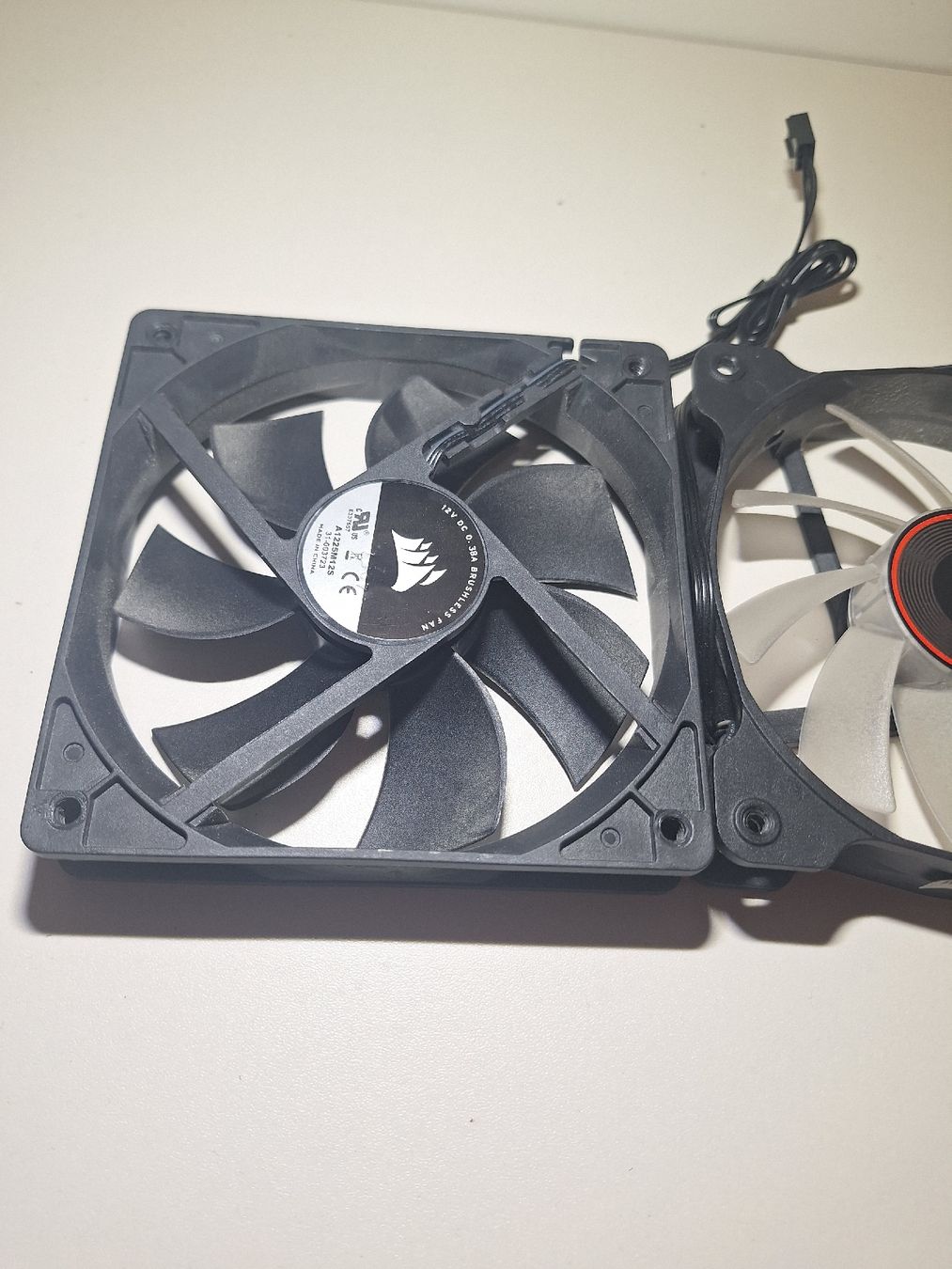 Corsair PC: 3 Stück Corsair Lüfter – Usato da Fislisbach venduto da captn_mah 3