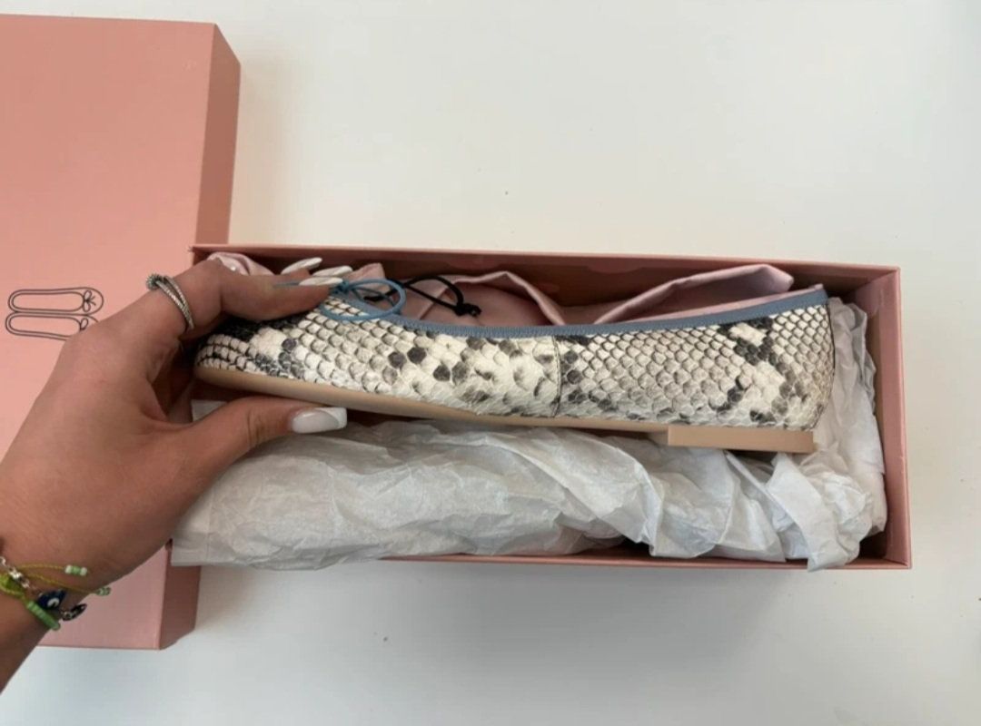 Scarpe da donna: Pretty Ballerinas – Nuovo e nell'imballaggio originale da Thalwil venduto da illesreka 1