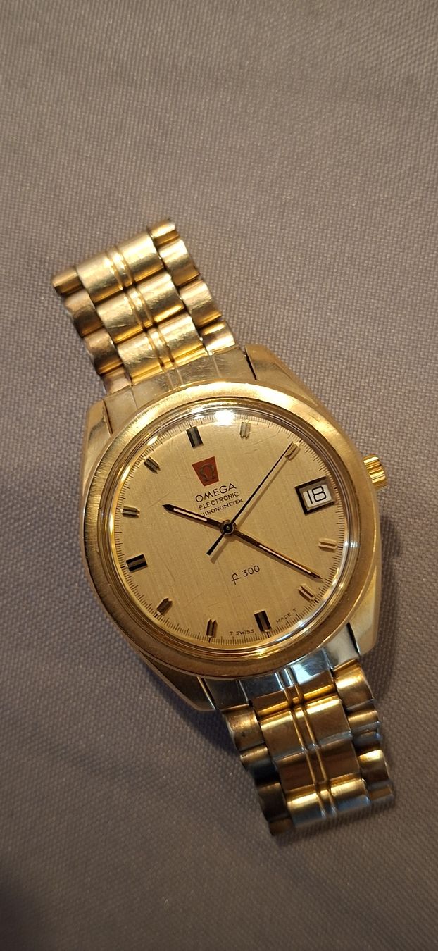 Omega Uhren: Montre Omega Constellation chronometer plaqué or – Gebraucht aus Roche VD von Monde001 4
