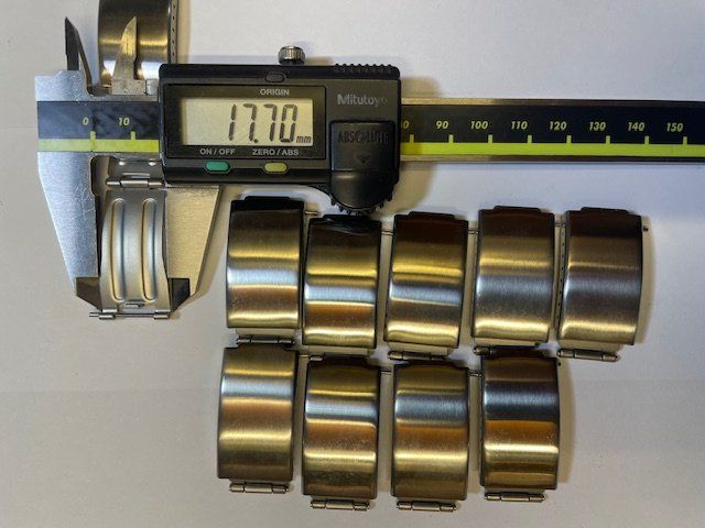 Bracciali & Braccialetti: 10 boucles déployante en acier inoxydable – Usato da Estavayer-Le-lac venduto da JDB_SP