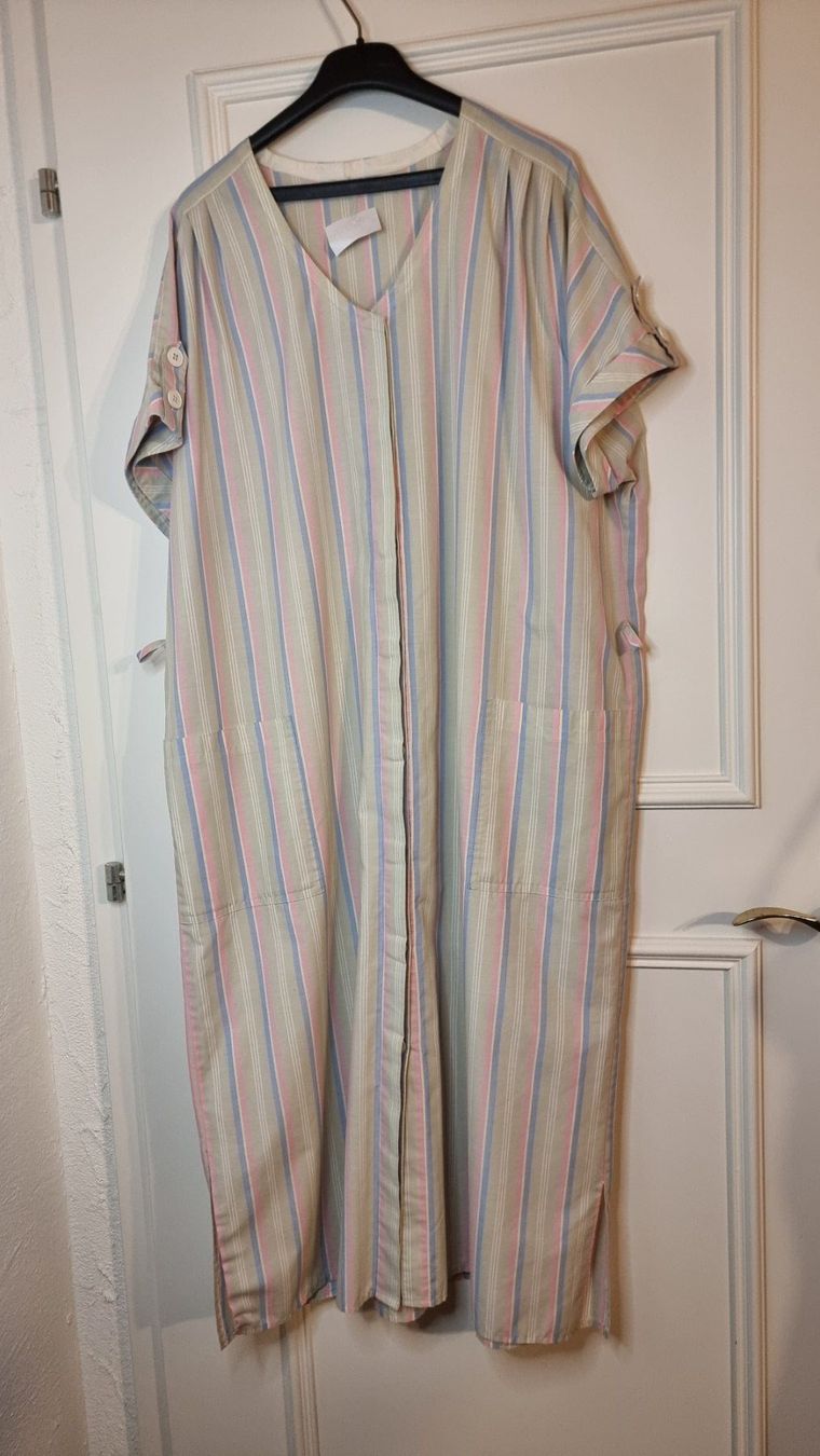 Kleider: Vintage Kleid Größe 2XL – Gebraucht aus Wald ZH von Martin79 2
