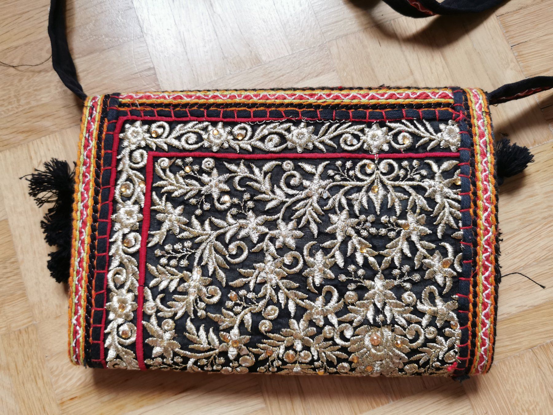 Borse da donna: Umhängetasche Boho – Usato da Stäfa venduto da flamingo_17 1