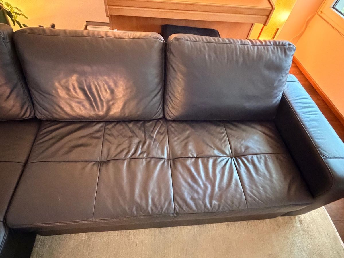 Sofas: Modernes Sofa Echt Leder Ecksofa Bettsofa Stauraum schwarz – Gebraucht aus Lommiswil von diti_89 2