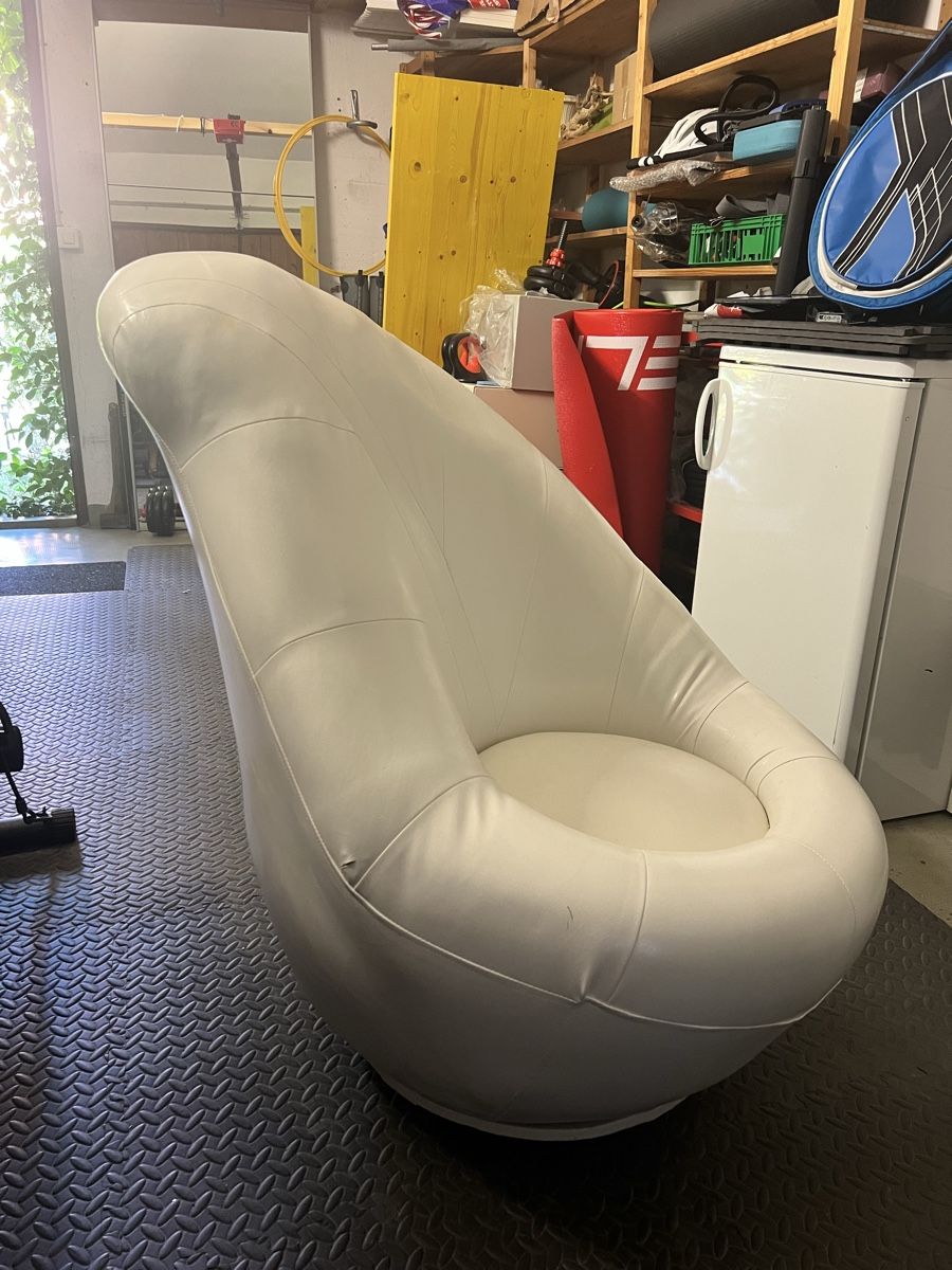 Poltrone: Fauteuil tournant – Nuovo (secondo la descrizione) da Crans VD venduto da sle_7hng 2