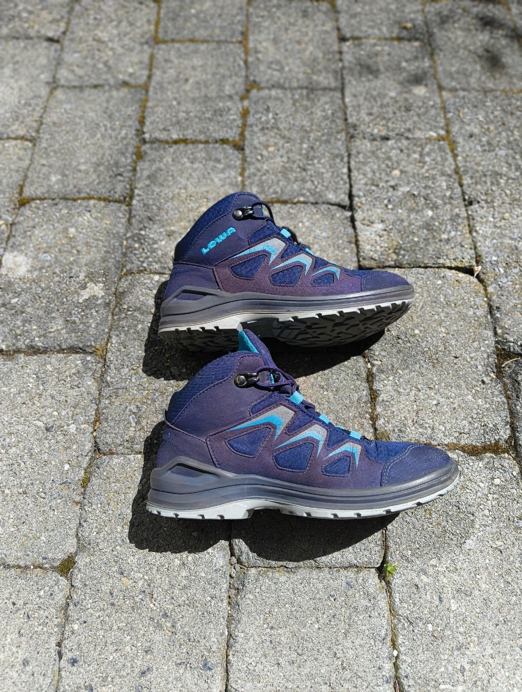 Lowa Chaussures garçon: LOWA Kinder-Wanderschuhe Gr. 34 – D'occasion à Kilchberg ZH par Traumfaenger01 3