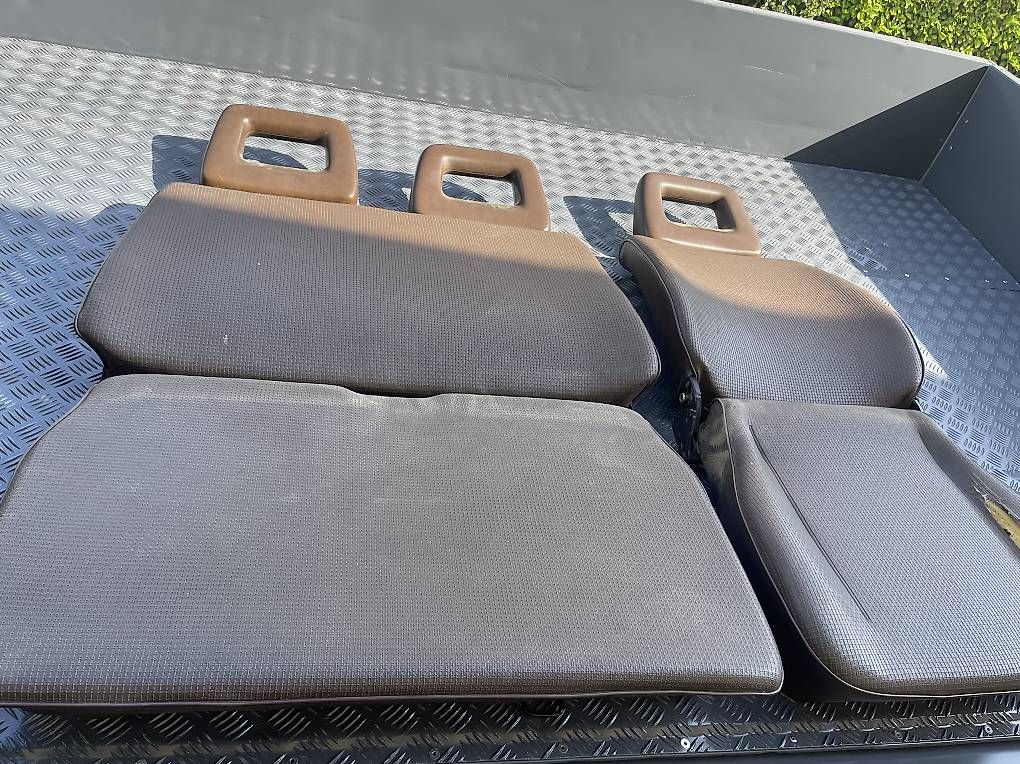 Tutti pezzi di ricambio auto: Vw T3 Typ 2 Sitz – Usato da FIschbach-Göslikon venduto da Ajnei