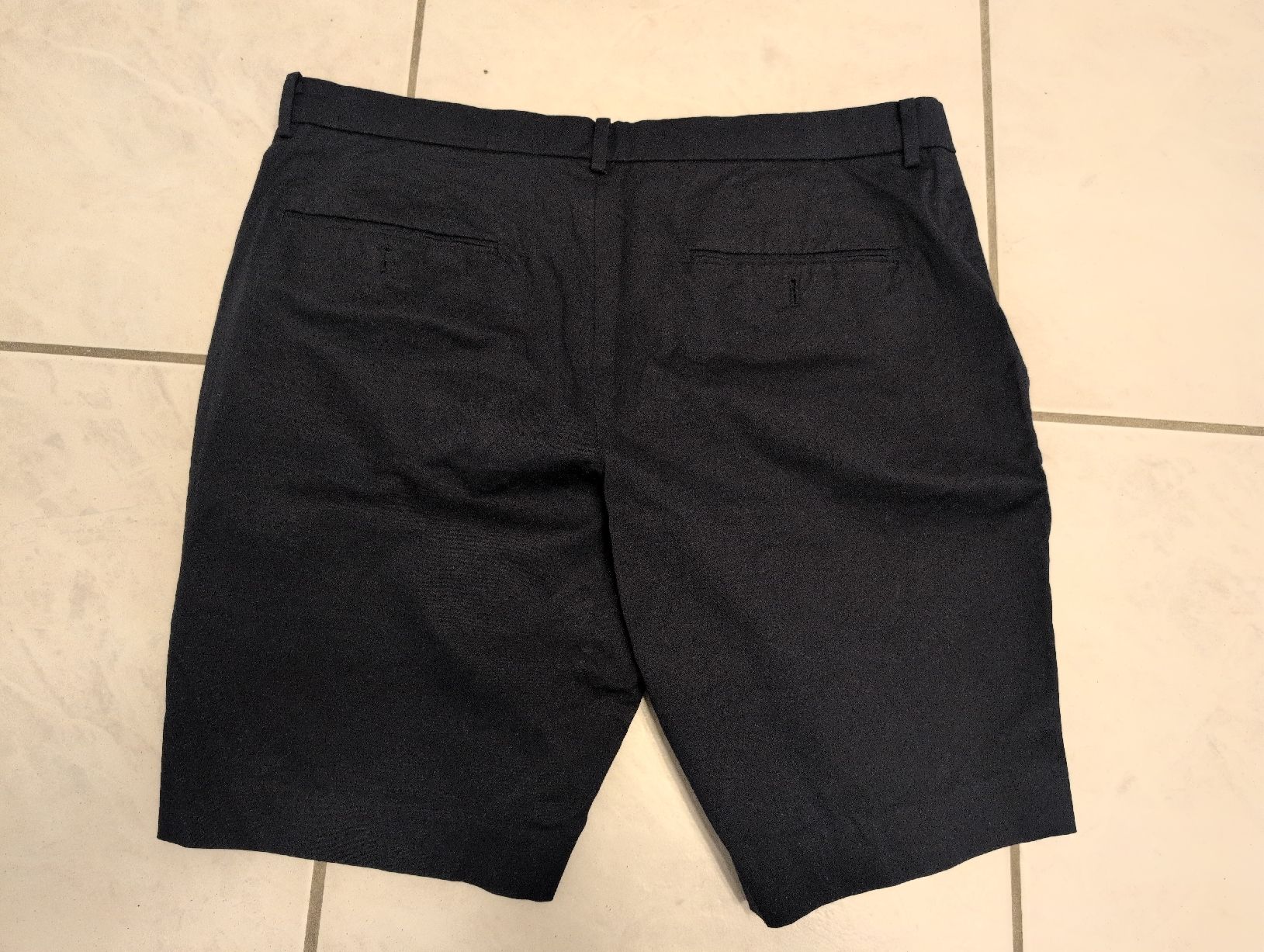 Pantaloni: short bleu foncé taille XL – Nuovo (secondo la descrizione) da CORMINBOEUF venduto da savaja 2