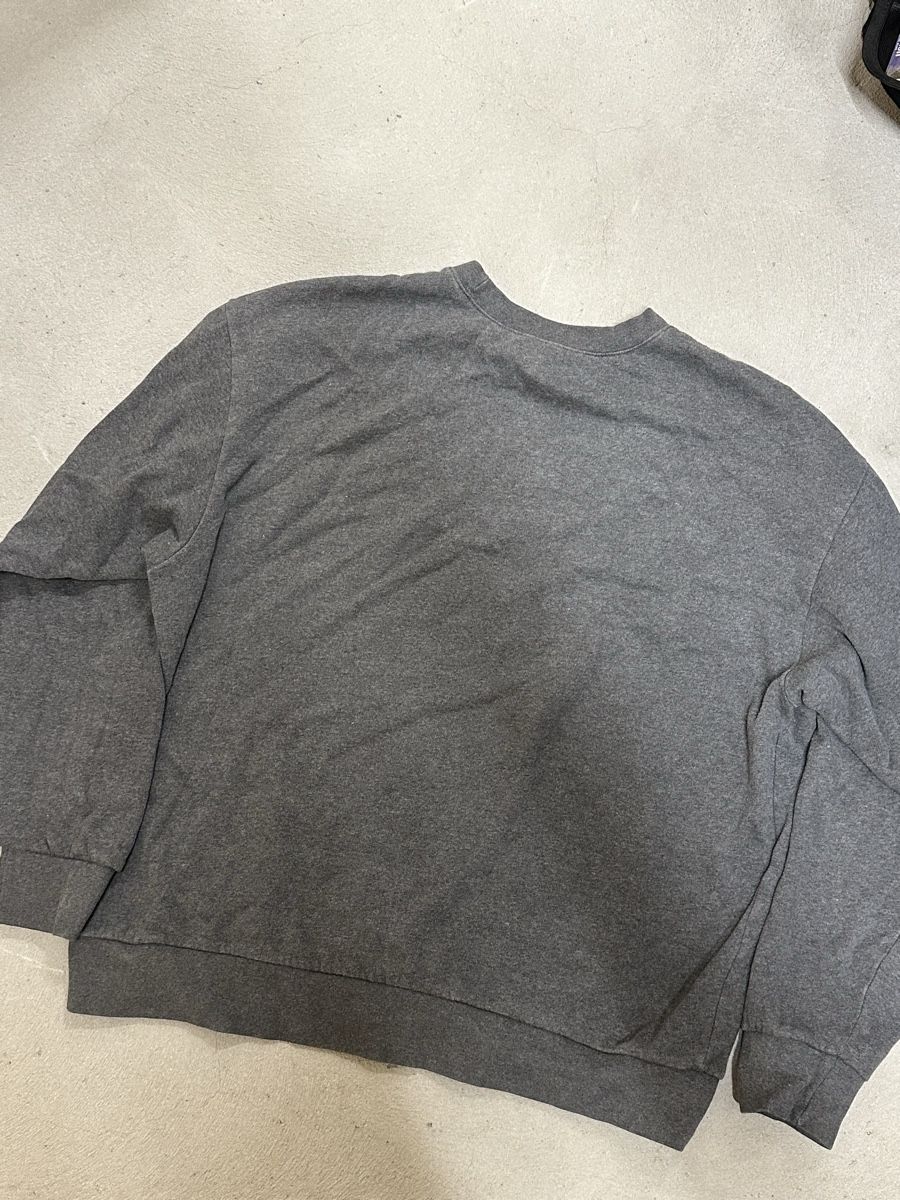 Nike Maglioni & Felpe: Nike Vintage Sweatshirt – Usato da Münchenstein venduto da flo_75l6 1