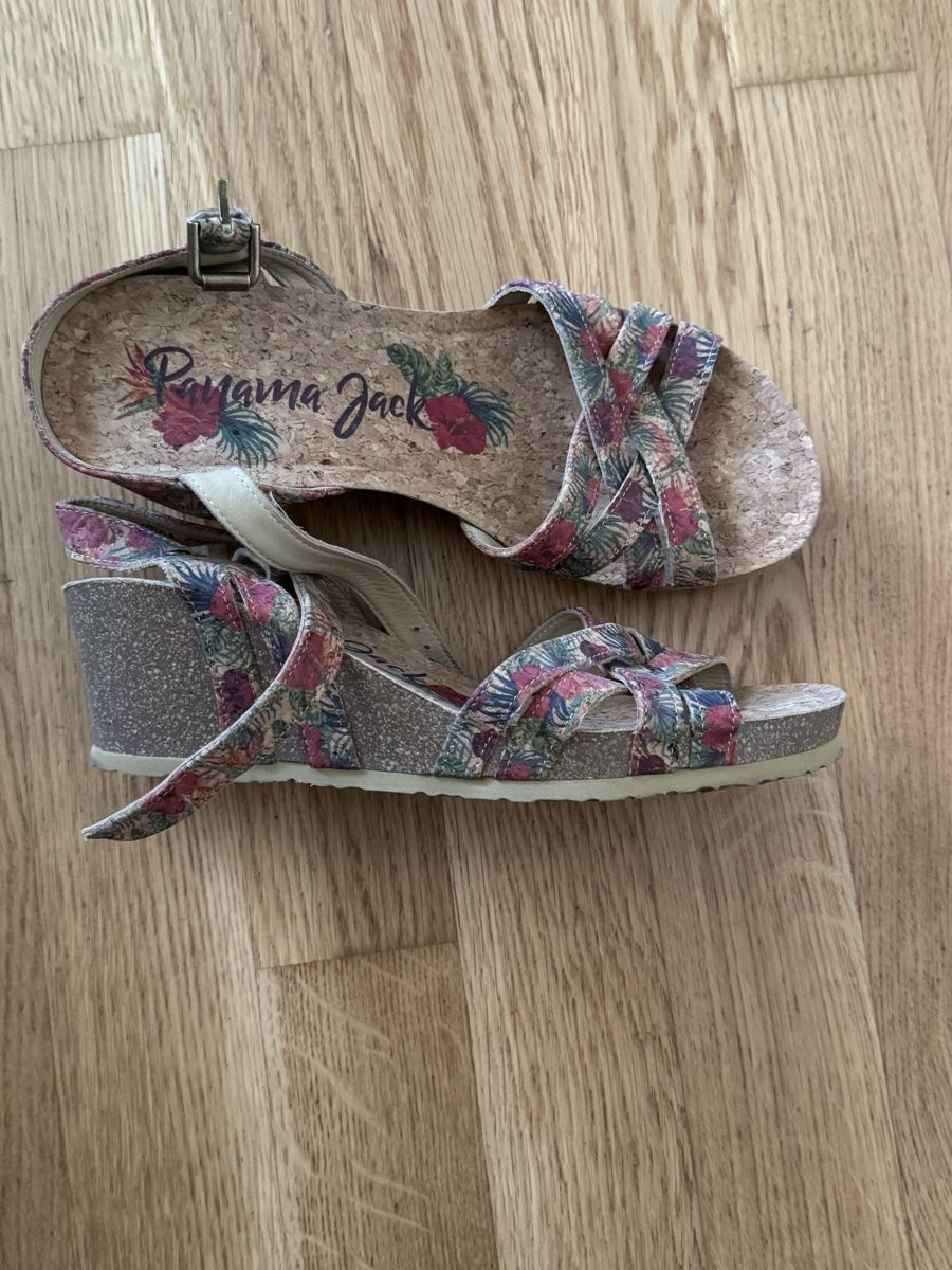 Panama Jack Damenschuhe: Sandaletten Panama Jack   – Gebraucht aus Neuenkirch von Stumb 1