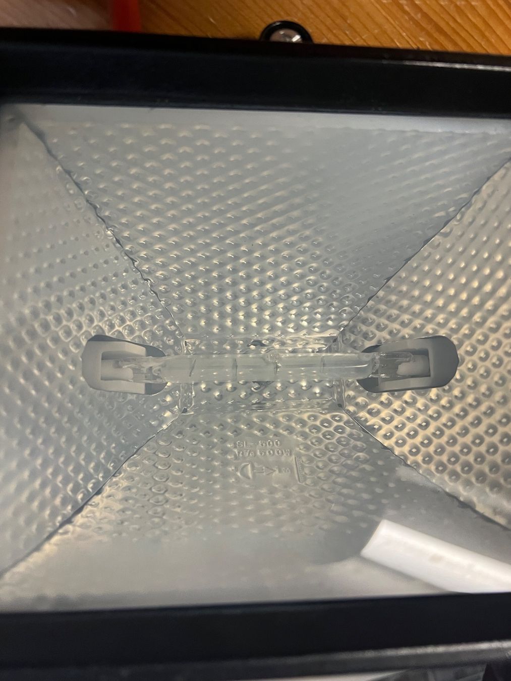 Lampes: Halogenlampe R7S. Model: SL-500 – D'occasion à Adliswil par Myxin 3