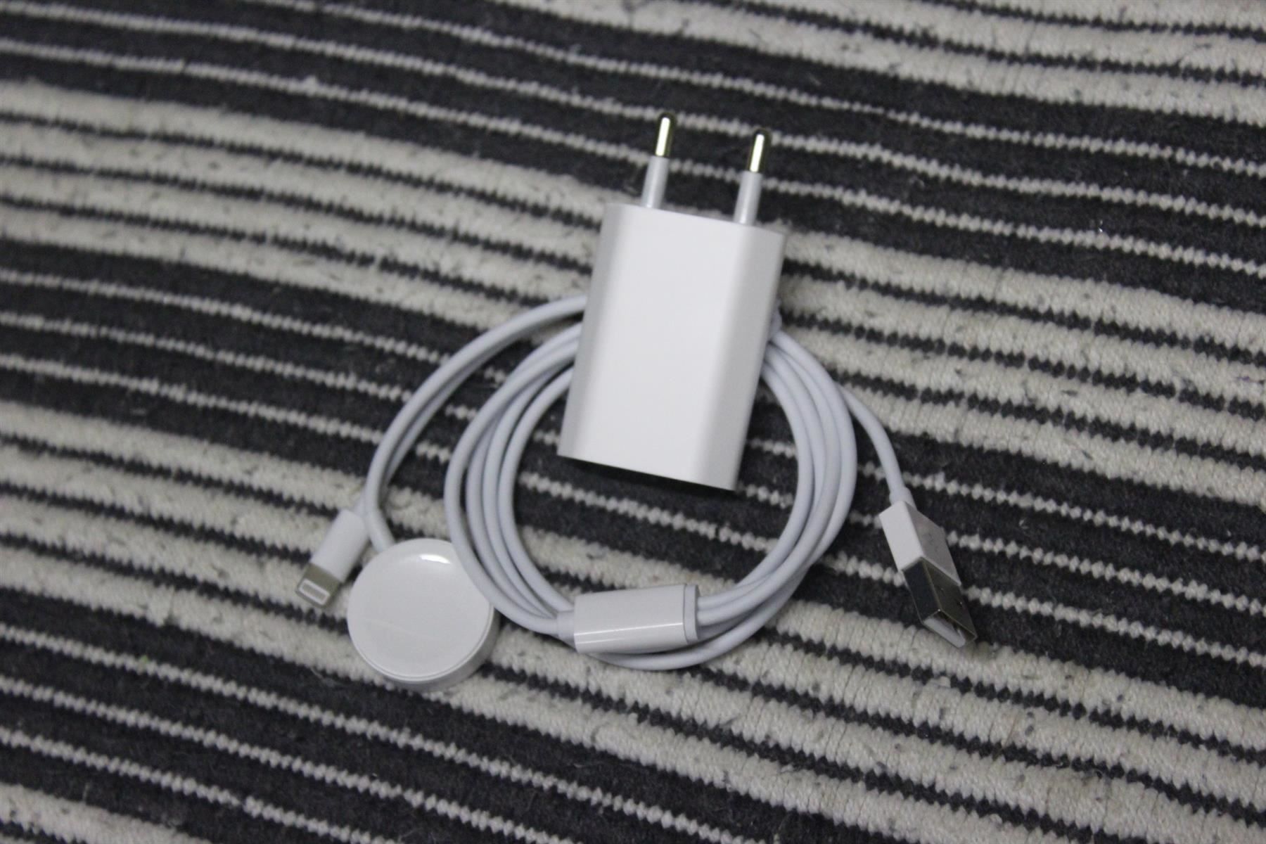 Caricabatterie: 2Duo Magnet ladekabel apple watch +Steck – Nuovo (secondo la descrizione) da Kirchdorf AG venduto da Aarereussshop 9