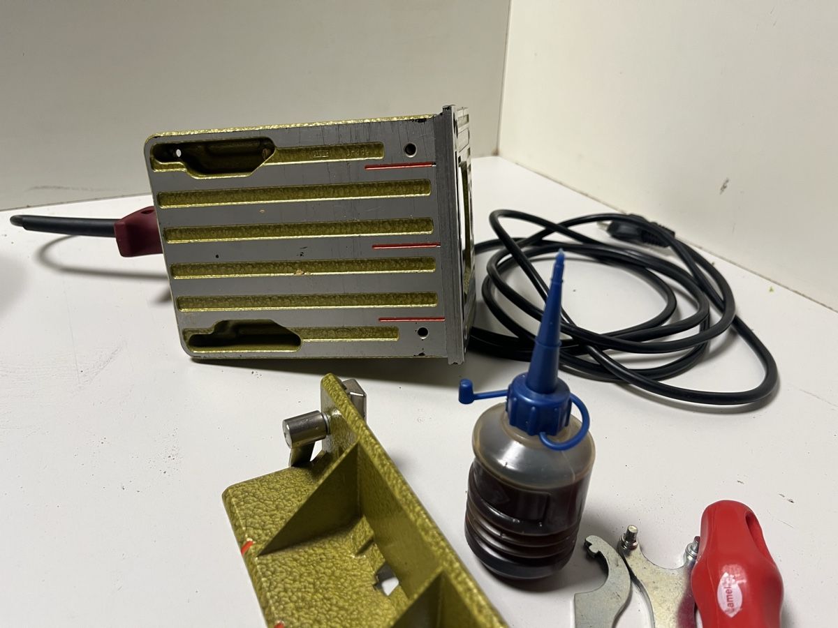 Makita Tutte le macchine: Lamello machine pour biscuit 🍪 – Usato da Chalais venduto da jje_f975 4