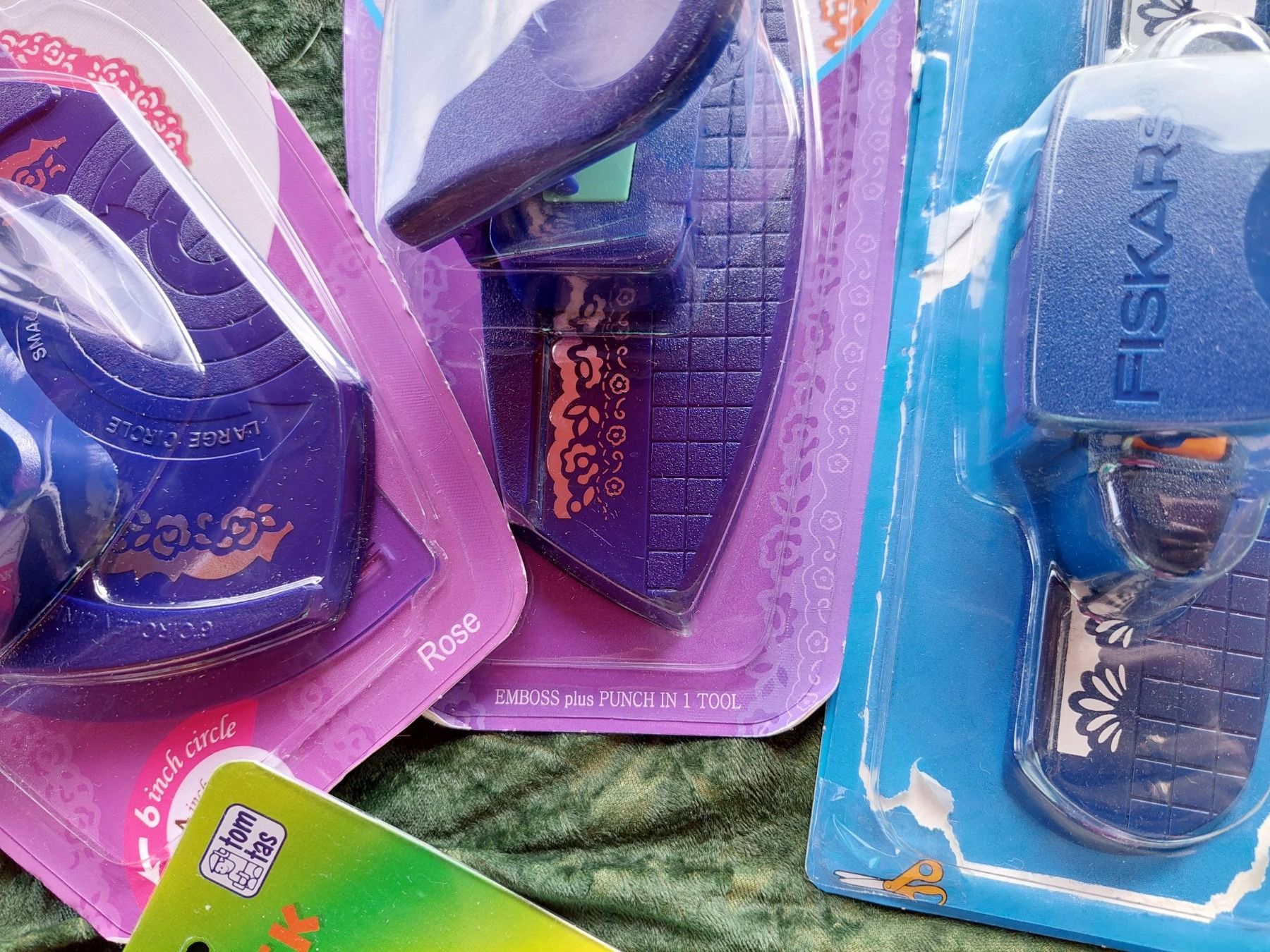 Kit bricolage: 16 STK DIVERSE MOTIVSTANZER OVP -  KINDERGARTEN & SCHULE – Nuovo e nell'imballaggio originale da Huttwil venduto da Kunterbuntli 5