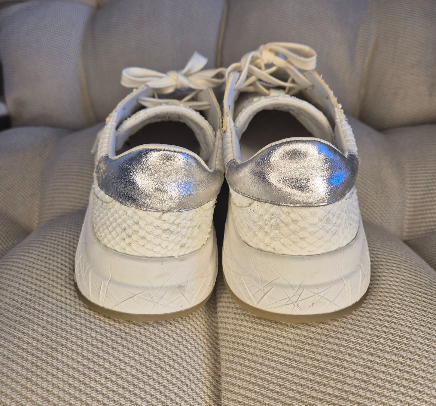 Scarpe da donna: Crime London Sneaker – Usato da Leissigen venduto da ali_k9v8 3