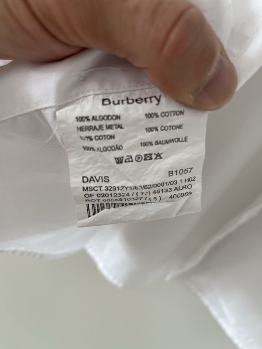 Burberry Camicie: Burberry, Hemd weiss – Usato da Therwil venduto da gue_7cyy 2