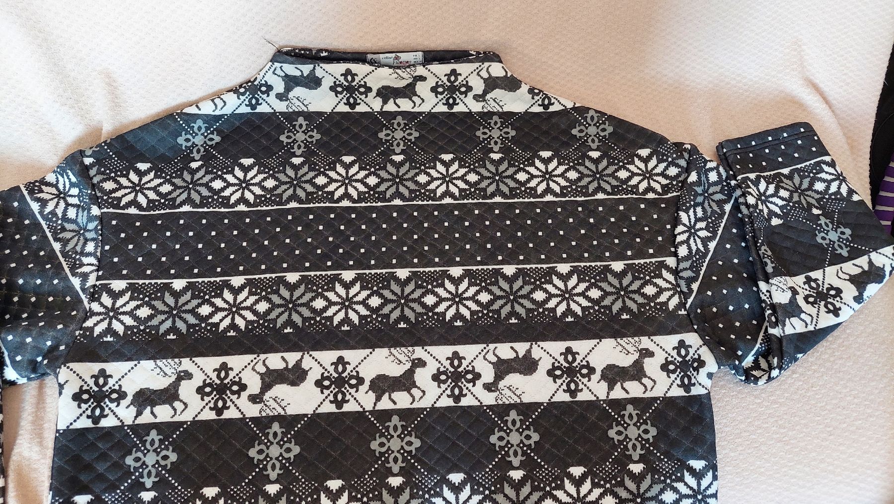 Maglioni & Felpe: Pullover 3/4Ärmel mit Schneeflocken&Rehmotive – Nuovo (secondo la descrizione) da Basel venduto da O-MEGA