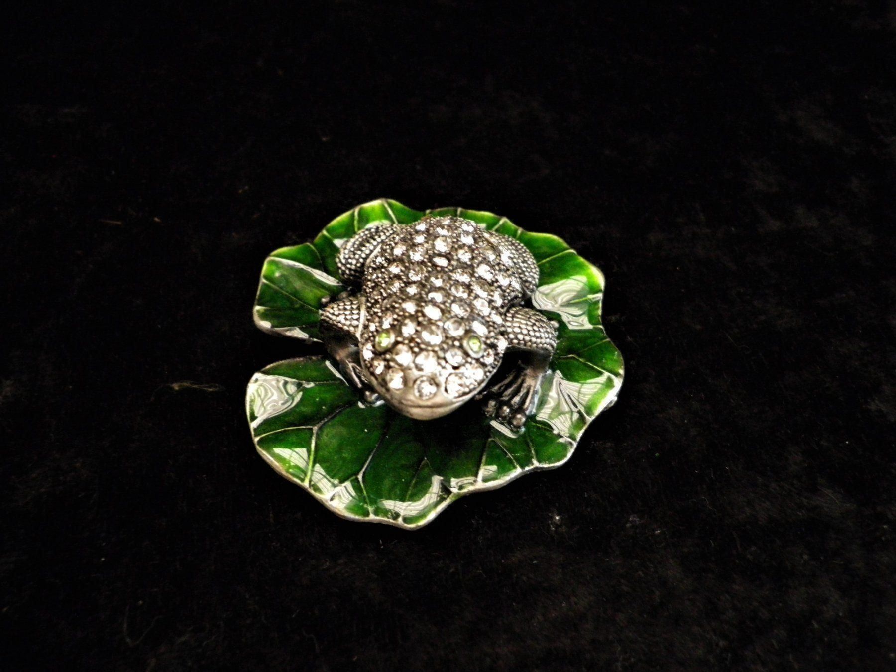 Altri gioielli: Kleine Froschdose, ein Bijoux – Usato da Reinach BL venduto da Annodomini 1