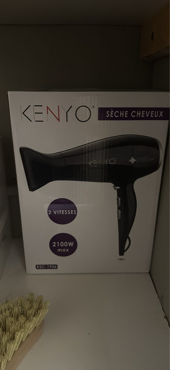 Föhn: Sèche cheveux – Gebraucht aus La Chaux-de-Fonds von Andy_desousa
