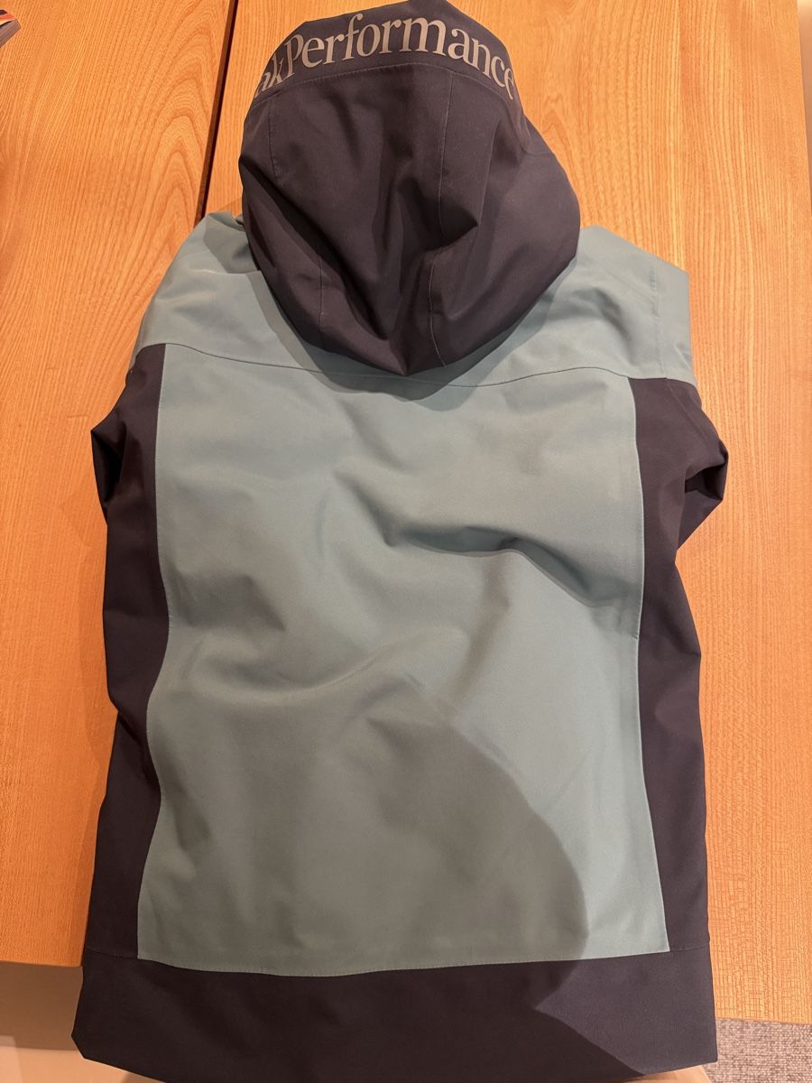 Peak Performance Jacken: Peak Performance Ski Jacket 150 – Gebraucht aus Richterswil von nadibar 1
