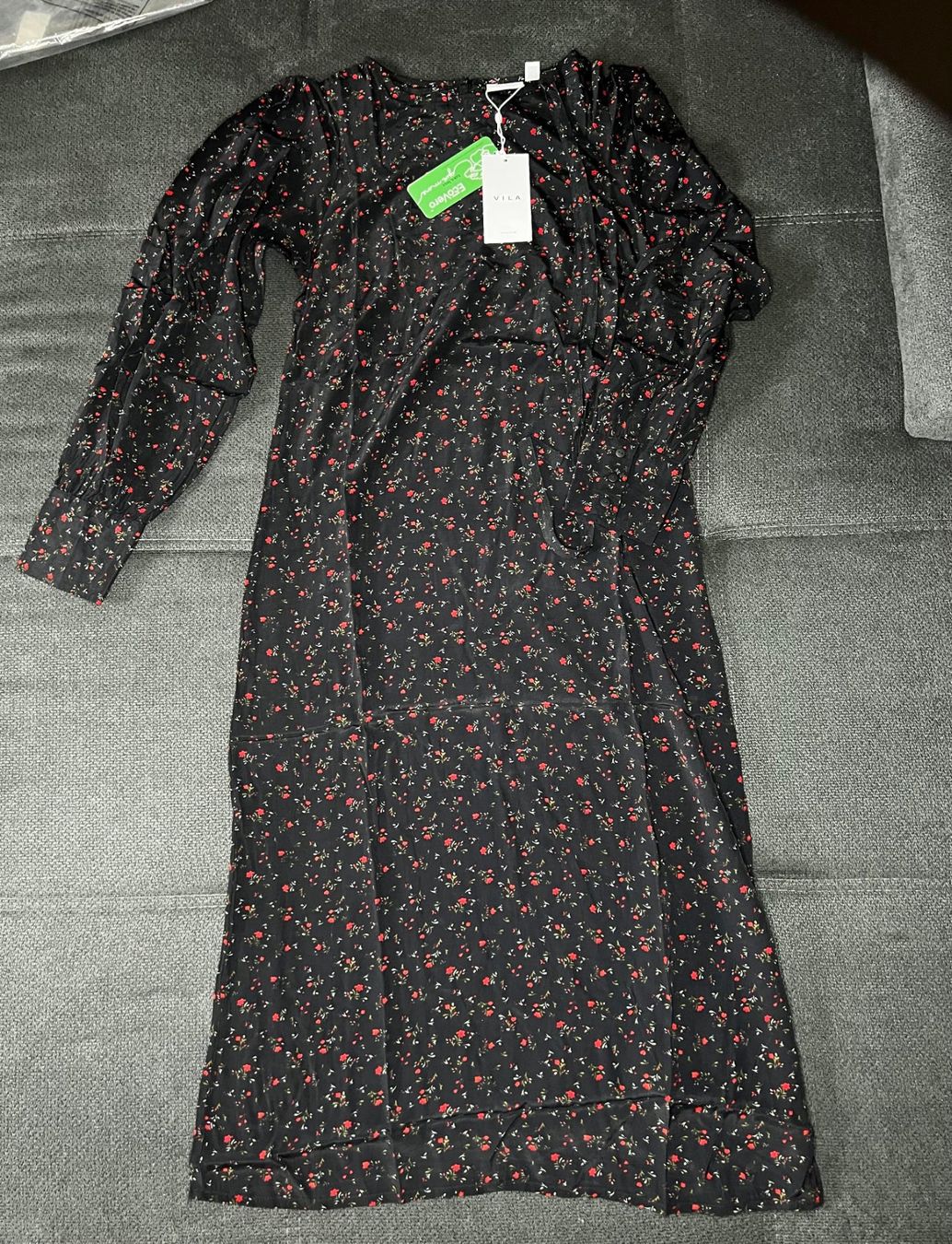 Vila Vestiti: Neues Damen Kleid Vila EU 34 – Nuovo e nell'imballaggio originale da Riehen venduto da edu_92w7